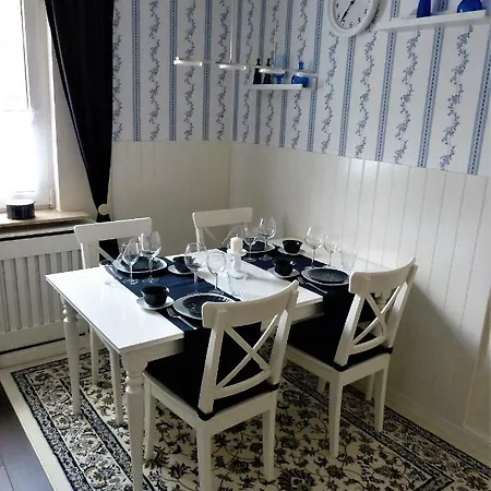 Randersacker Apartman *